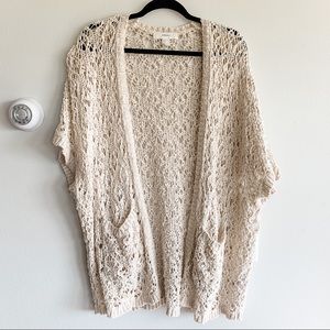 FINAL $ ⚠️ - F21 oversized crocheted cardigan